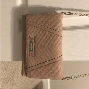 Jessica Simpson purse
